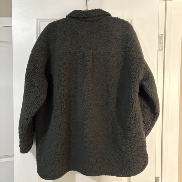 Icône | Teddy Bear Sherpa Jacket - Picture 2 of 3